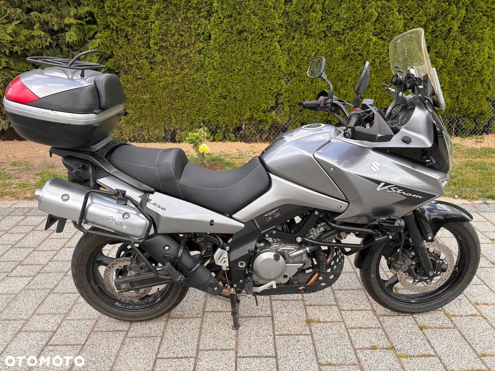 Suzuki V-STROM - 2