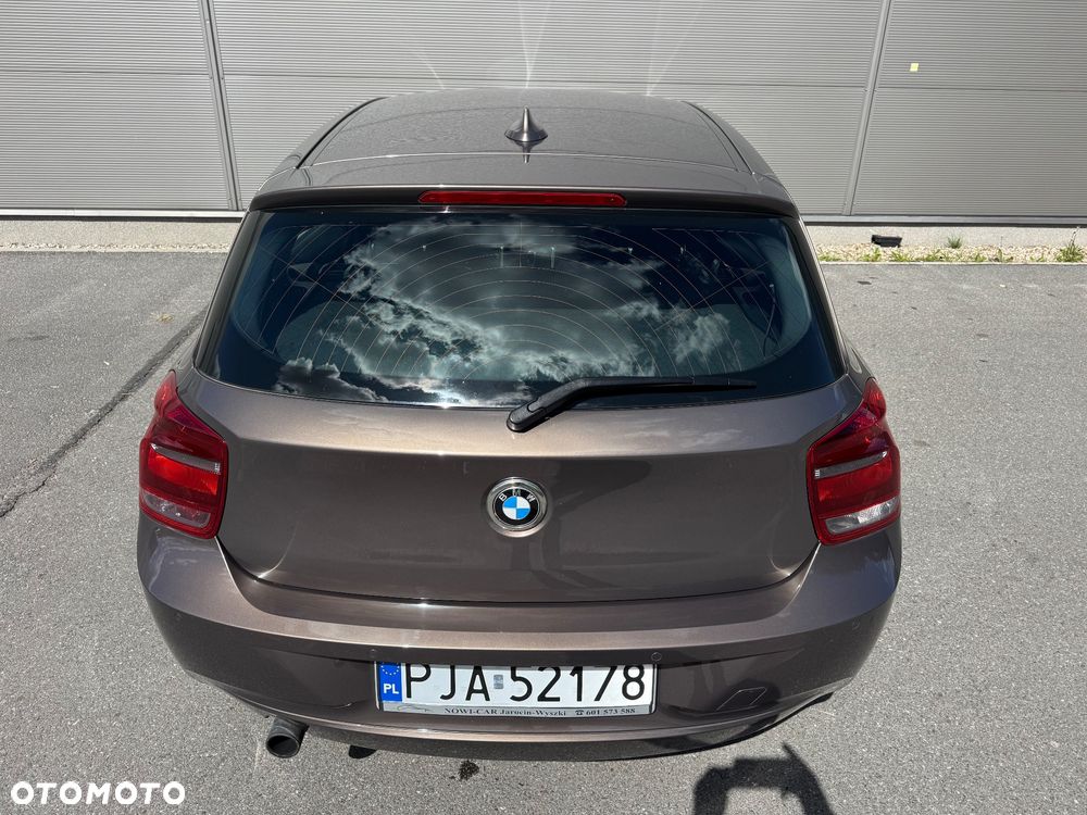 BMW Seria 1 118i Advantage - 11