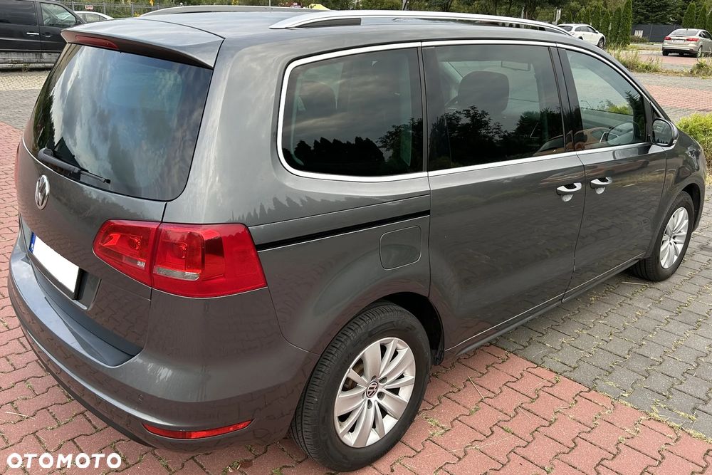 Volkswagen Sharan 2.0 TDI Comfortline DSG - 5