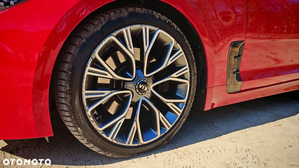 Kia Stinger 2.0 T-GDI GT Line - 28