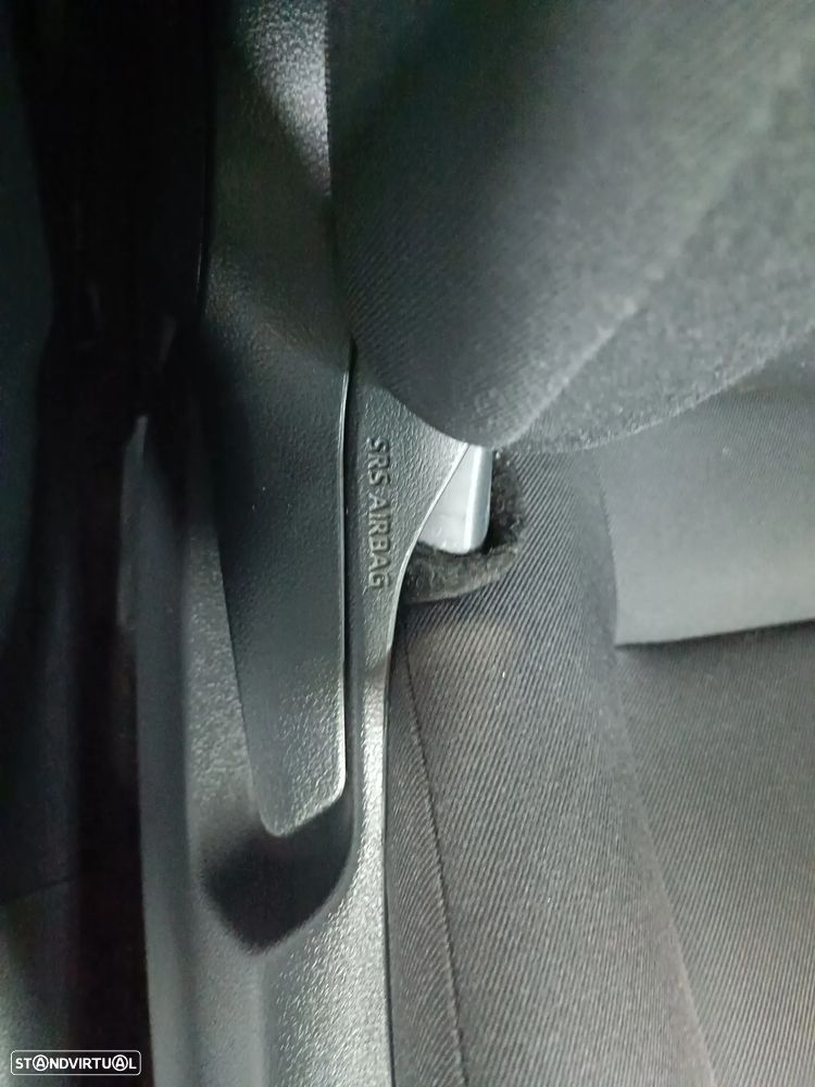 Toyota Yaris 1.0 VVT-i Comfort - 26