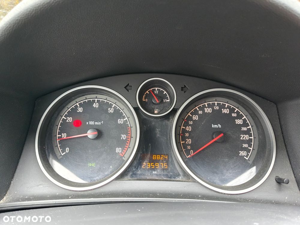 Opel Astra III 1.6 Cosmo - 22