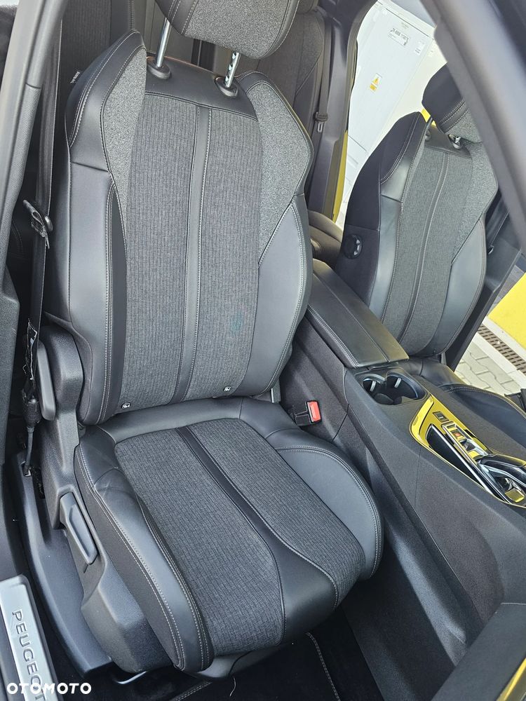 Peugeot 3008 - 13