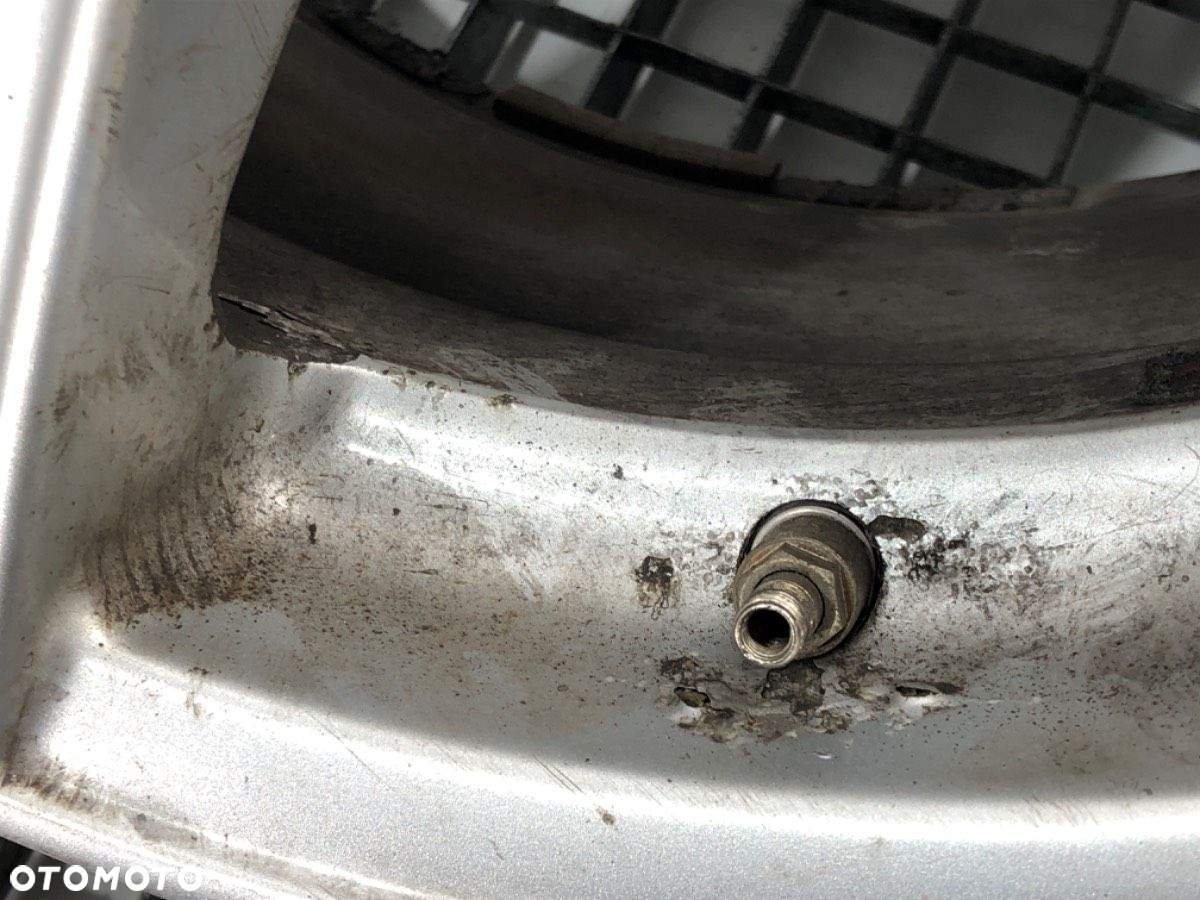 FELGI ALUMINIOWE 18 8.5J 5X120 ET45 ŚRODEK CENTR. 74 - 1130.00 PLN - BMW X5 (E70) 2006 - 2013 - 3