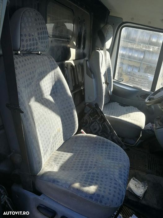 Dezmembrez Ford Transit 2.2 Tdci - 1