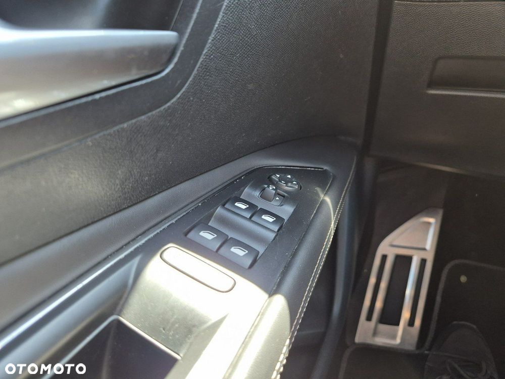 Peugeot 3008 BlueHDi 120 EAT6 Stop & Start Business Line - 21