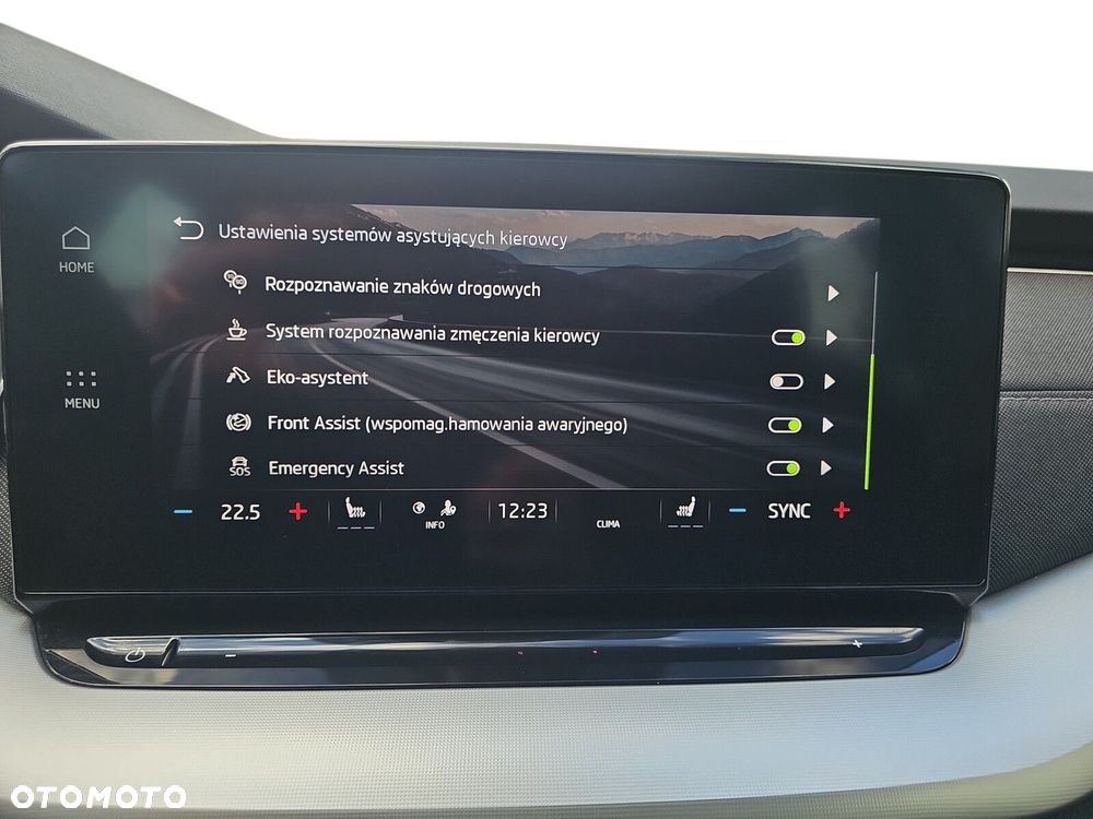 Skoda Octavia 2.0 TDI Style DSG - 32