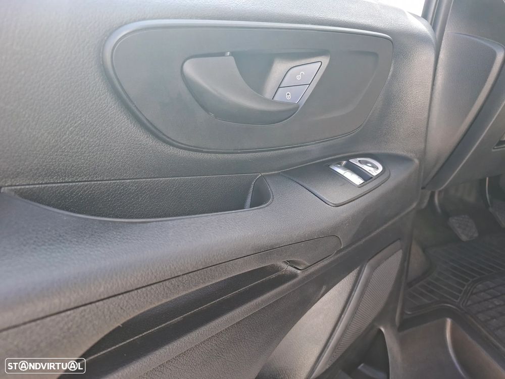 Mercedes-Benz Vito - 22