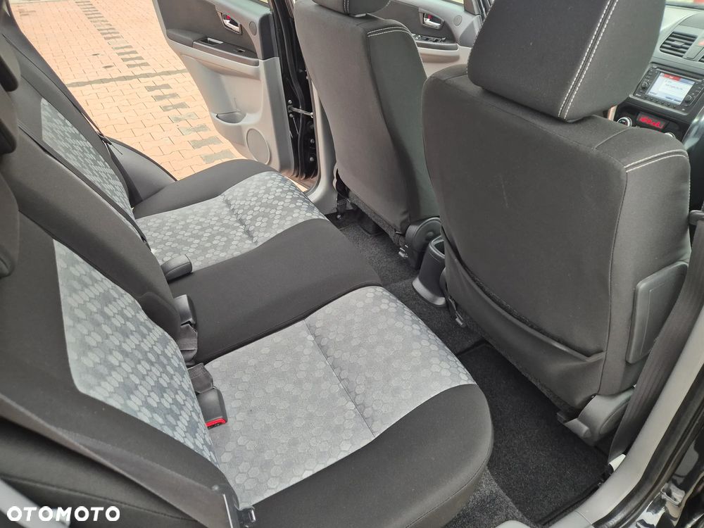 Suzuki SX4 1.6 VVT 4x2 Style - 11