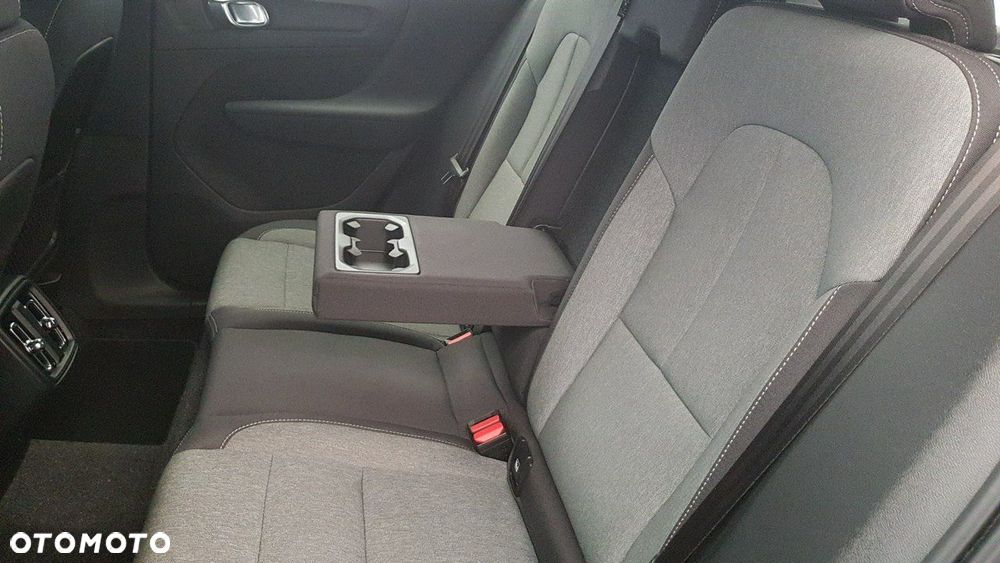 Volvo XC 40 - 16