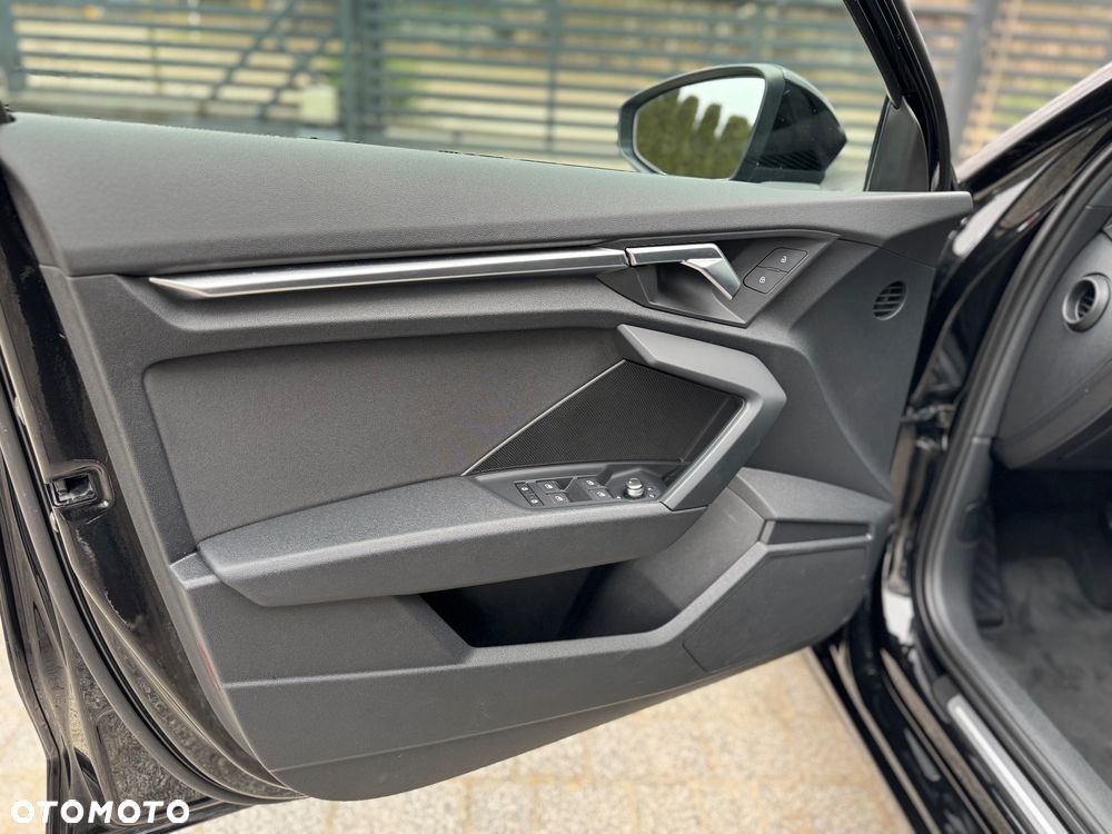 Audi A3 Sportback 35 TDI S tronic sport - 31