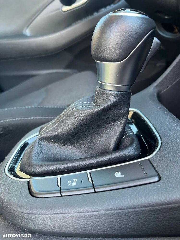Hyundai i30 - 23