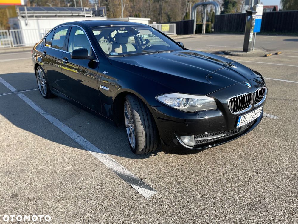 BMW Seria 5 535d xDrive Luxury Line - 2