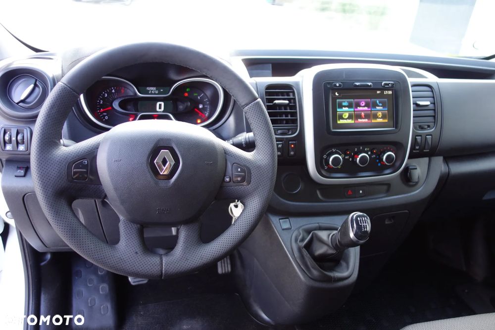 Renault Trafic 2.0 DCI 120 KM Klima Kamera Ledy - 29