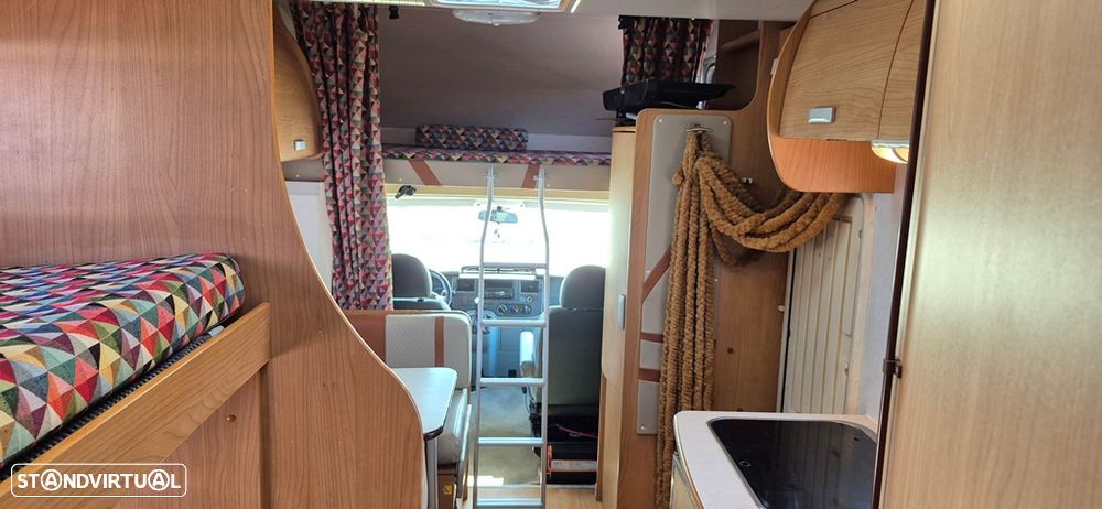 Ford Transit 2.2 TDCI - RIMOR - 6 LUGARES - 6 DORMIDAS - 18