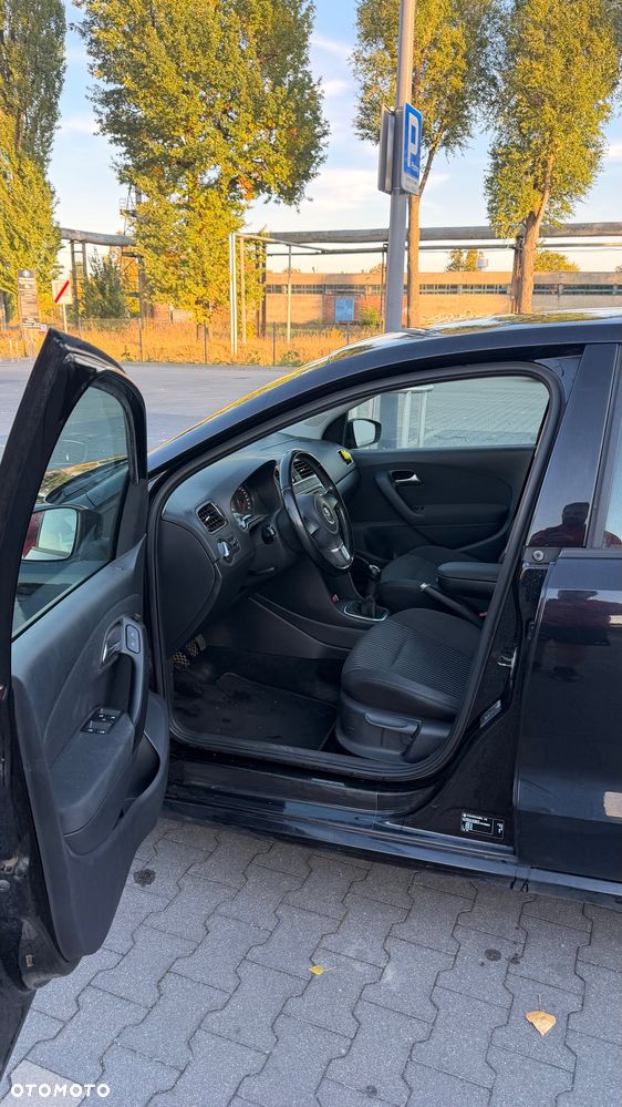 Volkswagen Polo 1.4 16V Highline - 13