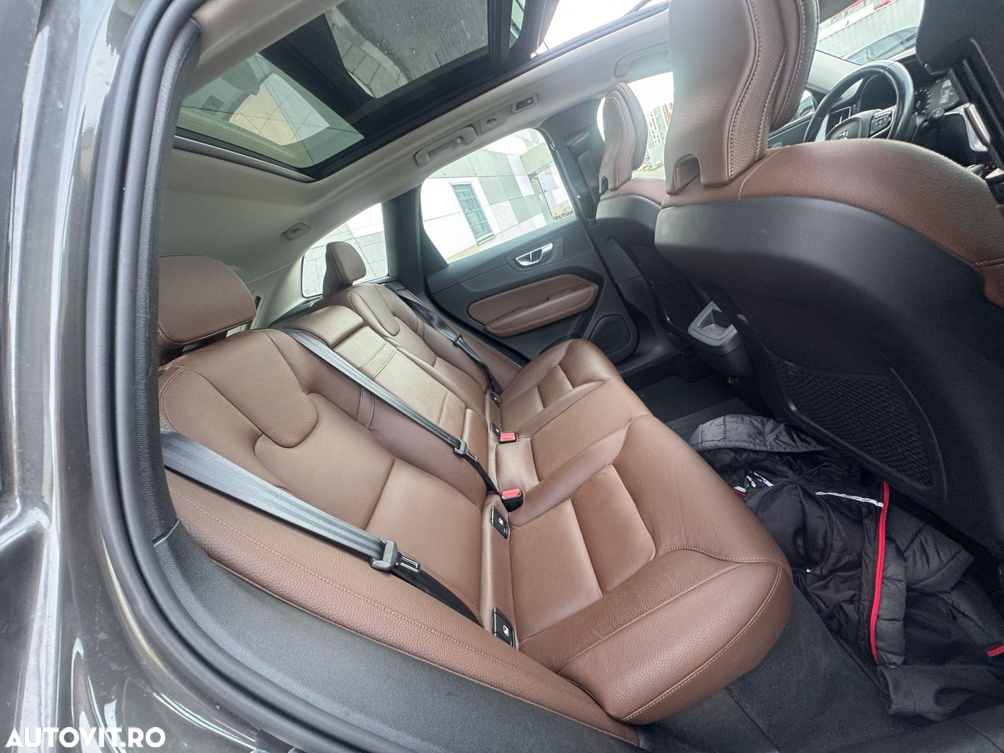 Volvo XC 60 D4 Geartronic Momentum - 12