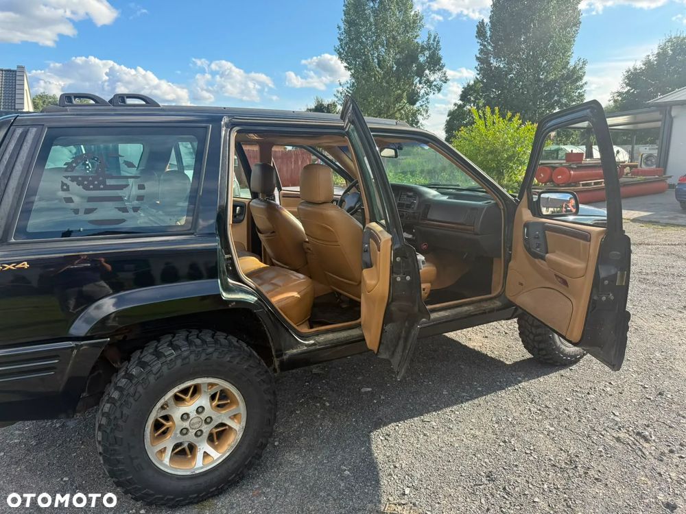 Jeep Grand Cherokee 5.2 Limited - 17