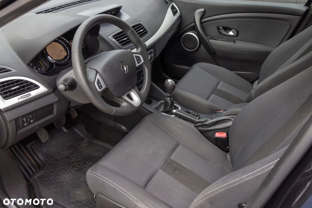 Renault Megane 1.6 16V Dynamique Euro5 - 8
