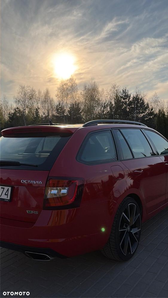 Skoda Octavia 2.0 TSI RS - 16