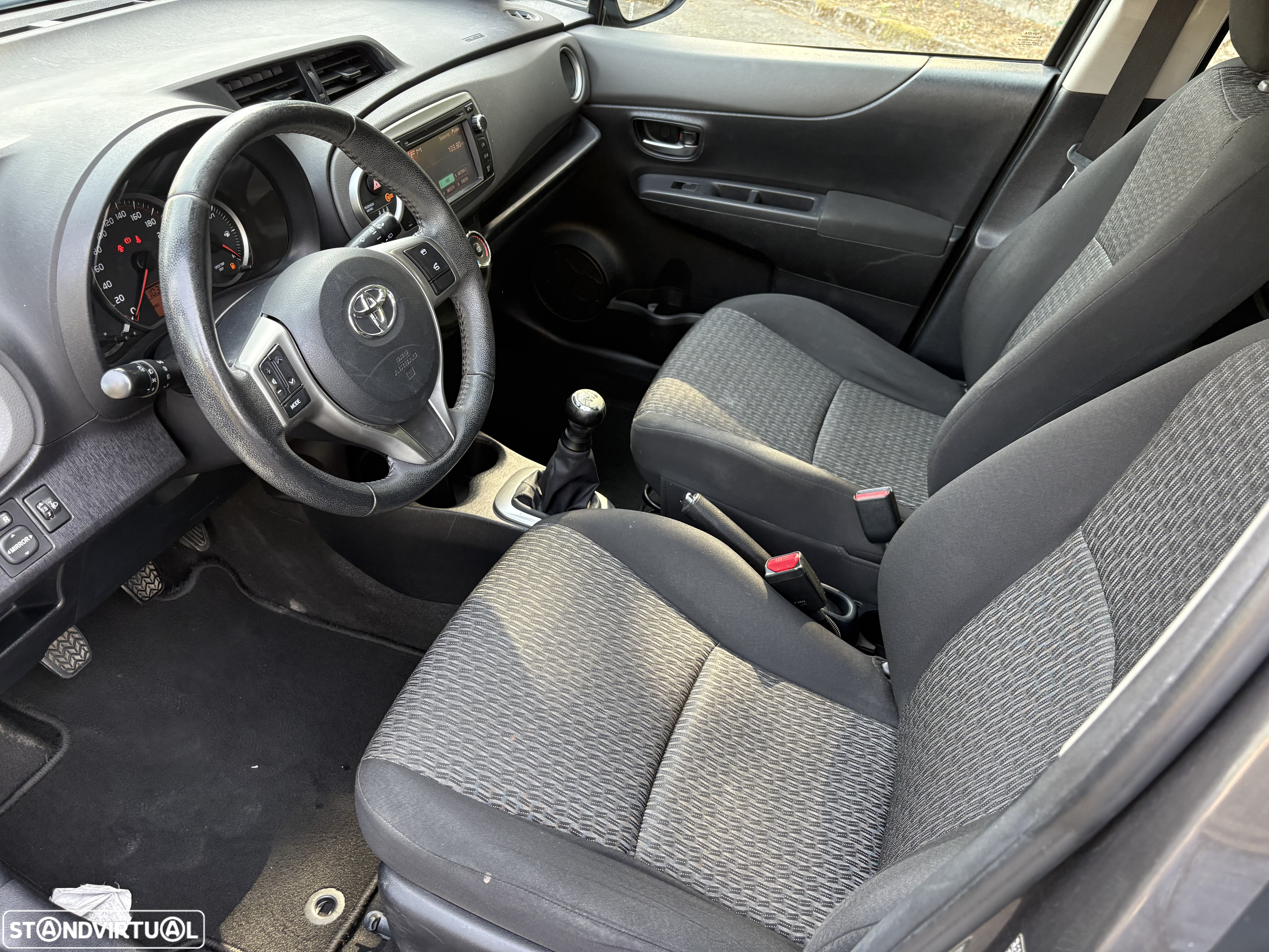 Toyota Yaris 1.0 VVT-i ACtive - 6