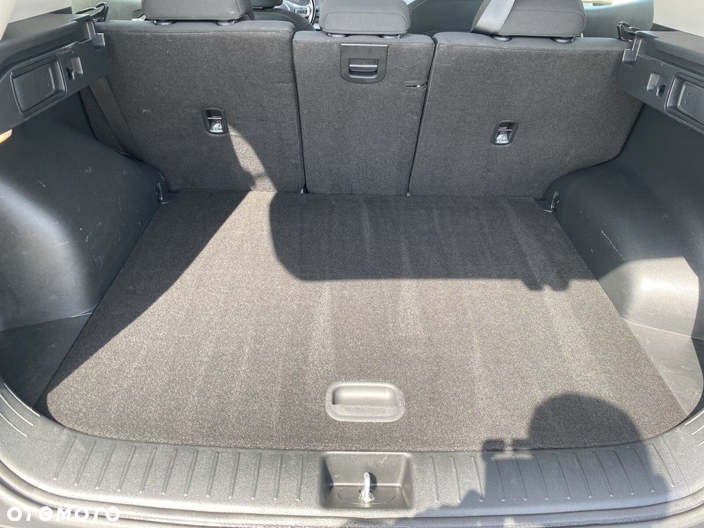 Kia Sportage - 13