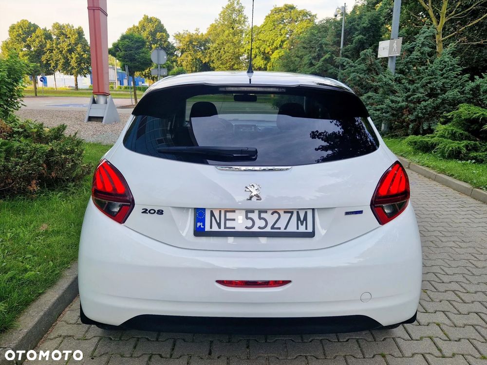 Peugeot 208 Blue-HDi 100 Stop&Start Allure - 10