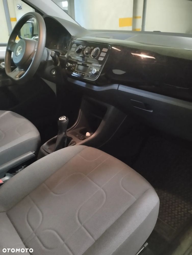 Volkswagen up! 1.0 move - 9