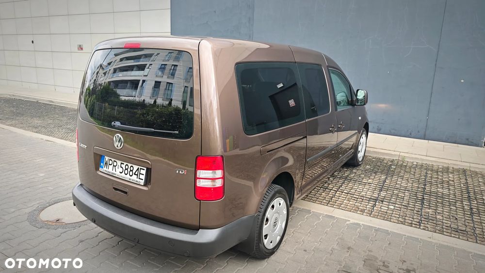 Volkswagen Caddy Maxi Trendline DSG - 33