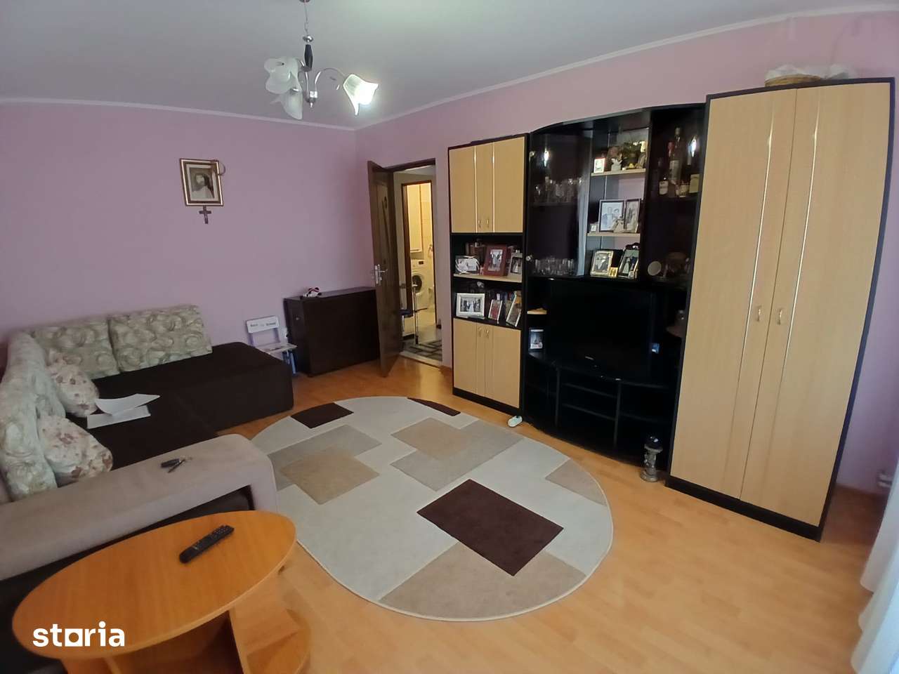 zona CET! 3 camere,dec, 68 mp balcon, mobilat, utilat — fotografia 1