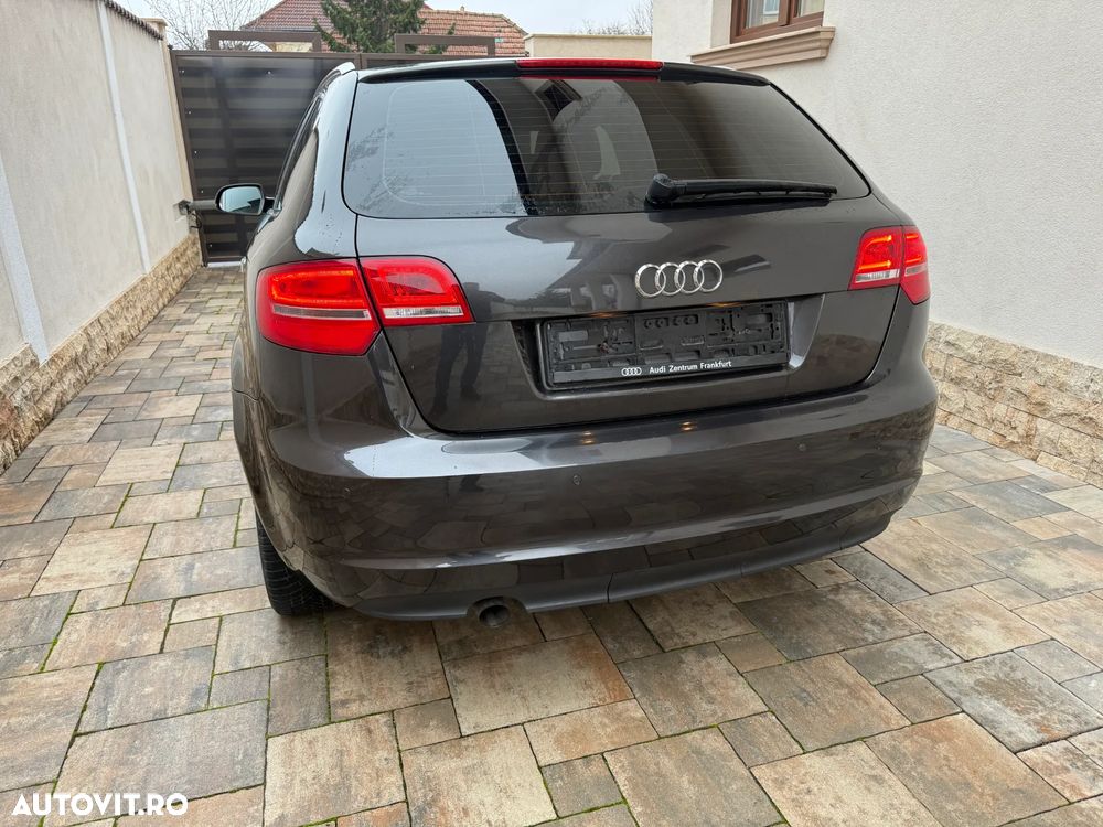 Audi A3 1.6 TDI Limousine S tronic Ambiente - 5