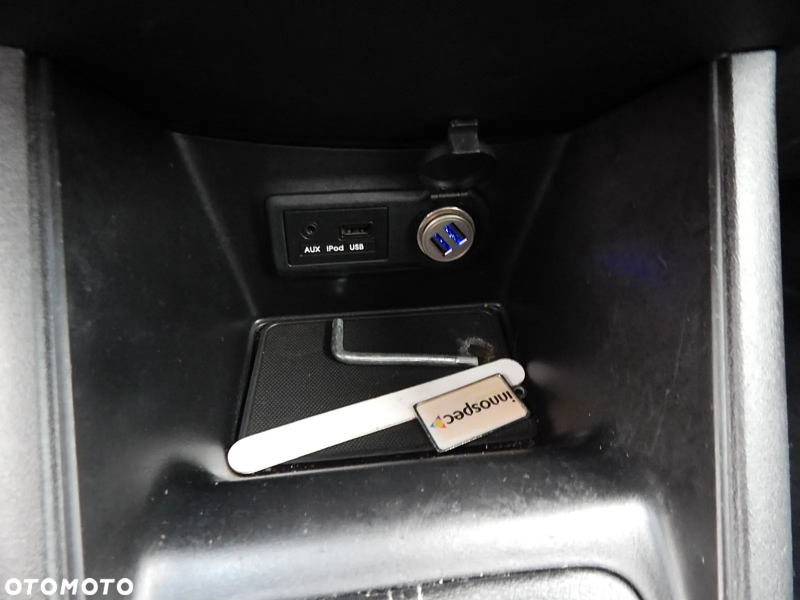 Kia Venga - 27