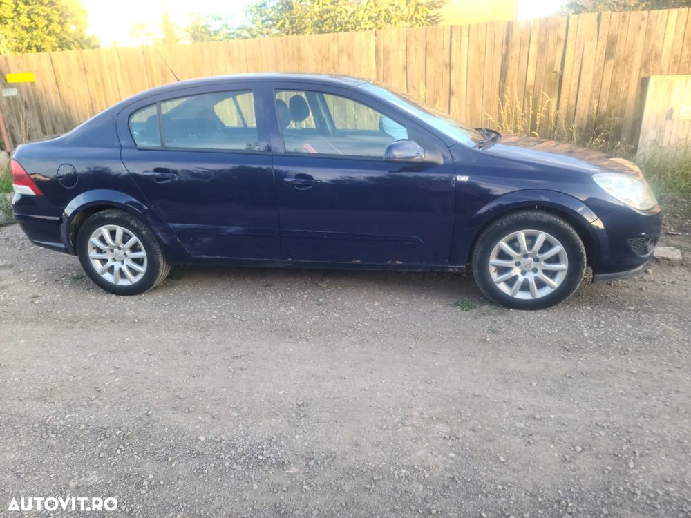 Opel Astra 1.6 Enjoy - 8