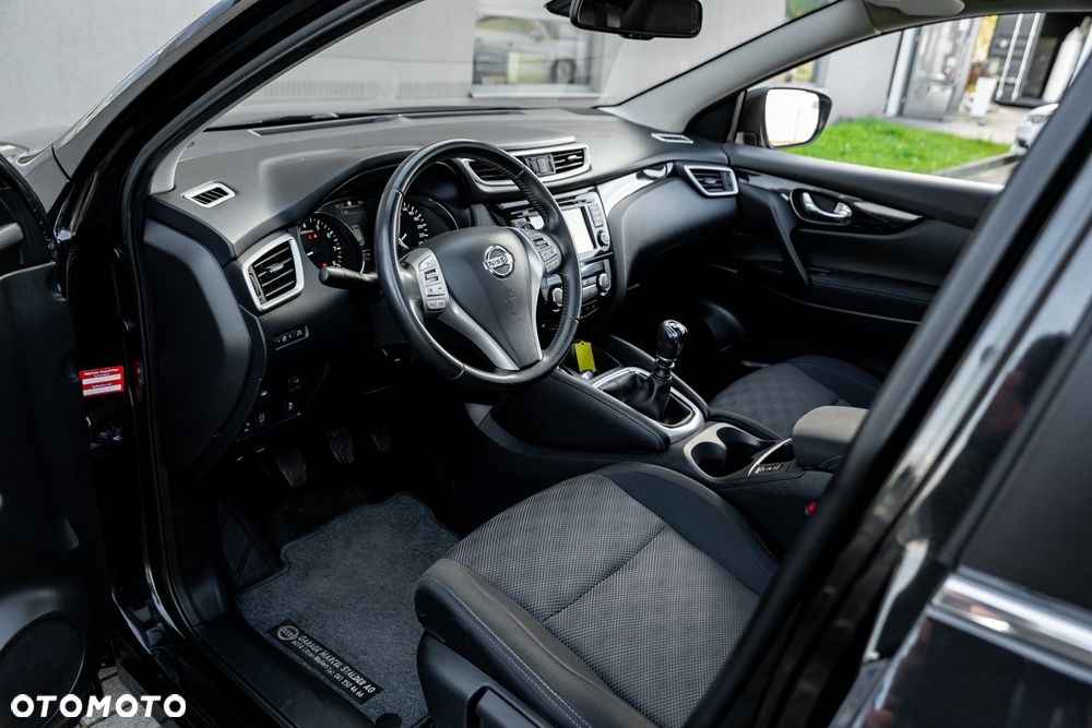 Nissan Qashqai 1.6 DIG-T Tekna - 16