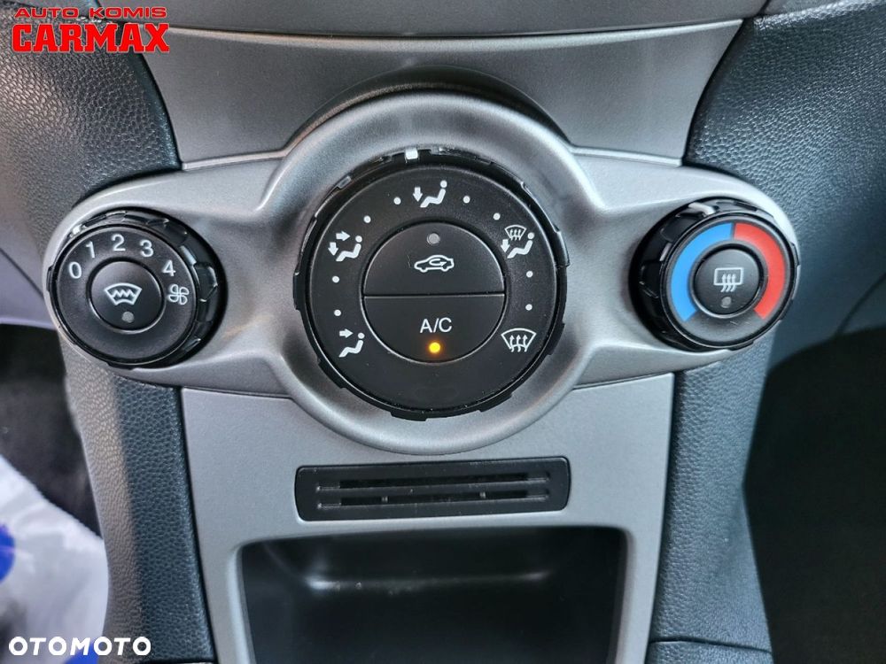 Ford Fiesta - 16
