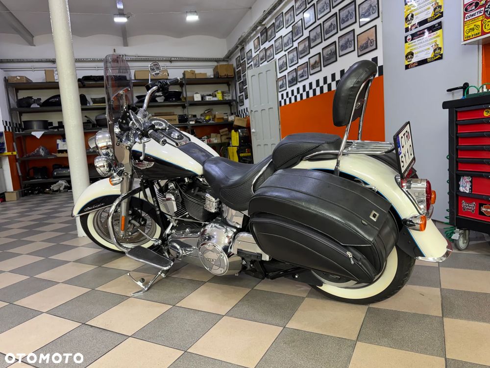 Harley-Davidson Softail Deluxe - 4