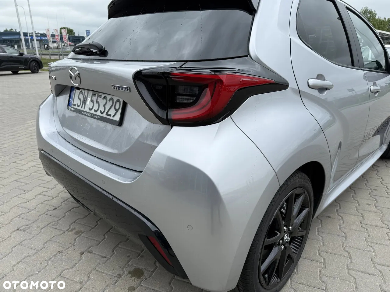 Mazda 2 - 6