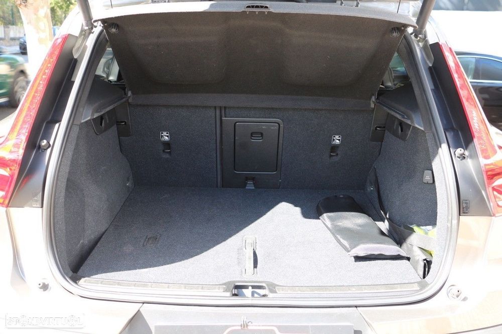 Volvo XC 40 2.0 D3 Inscription Geartronic - 40