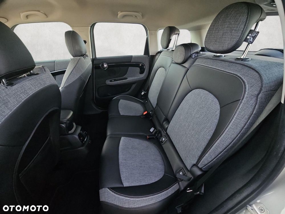 MINI Countryman - 24