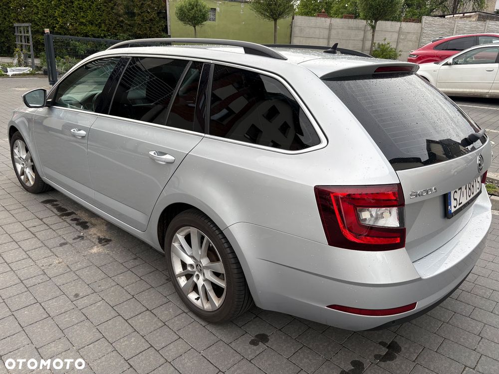 Skoda Octavia 2.0 TDI SCR Style DSG - 5