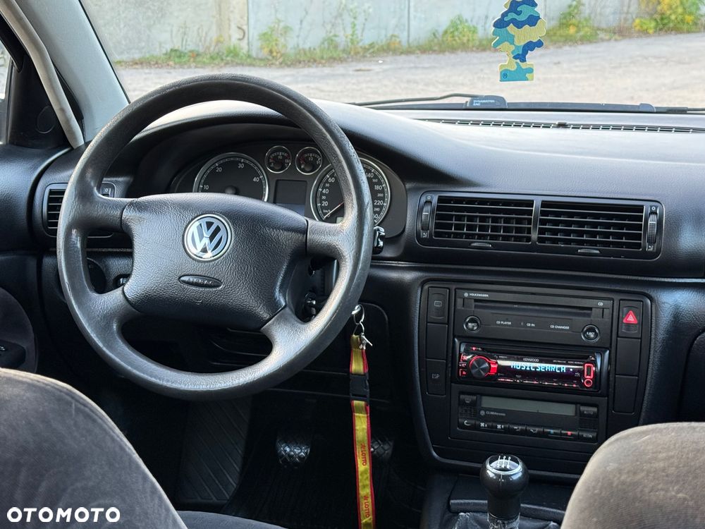 Volkswagen Passat 1.9 TDI Trendline - 7