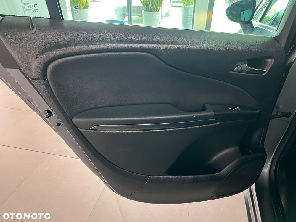 Opel Zafira - 24