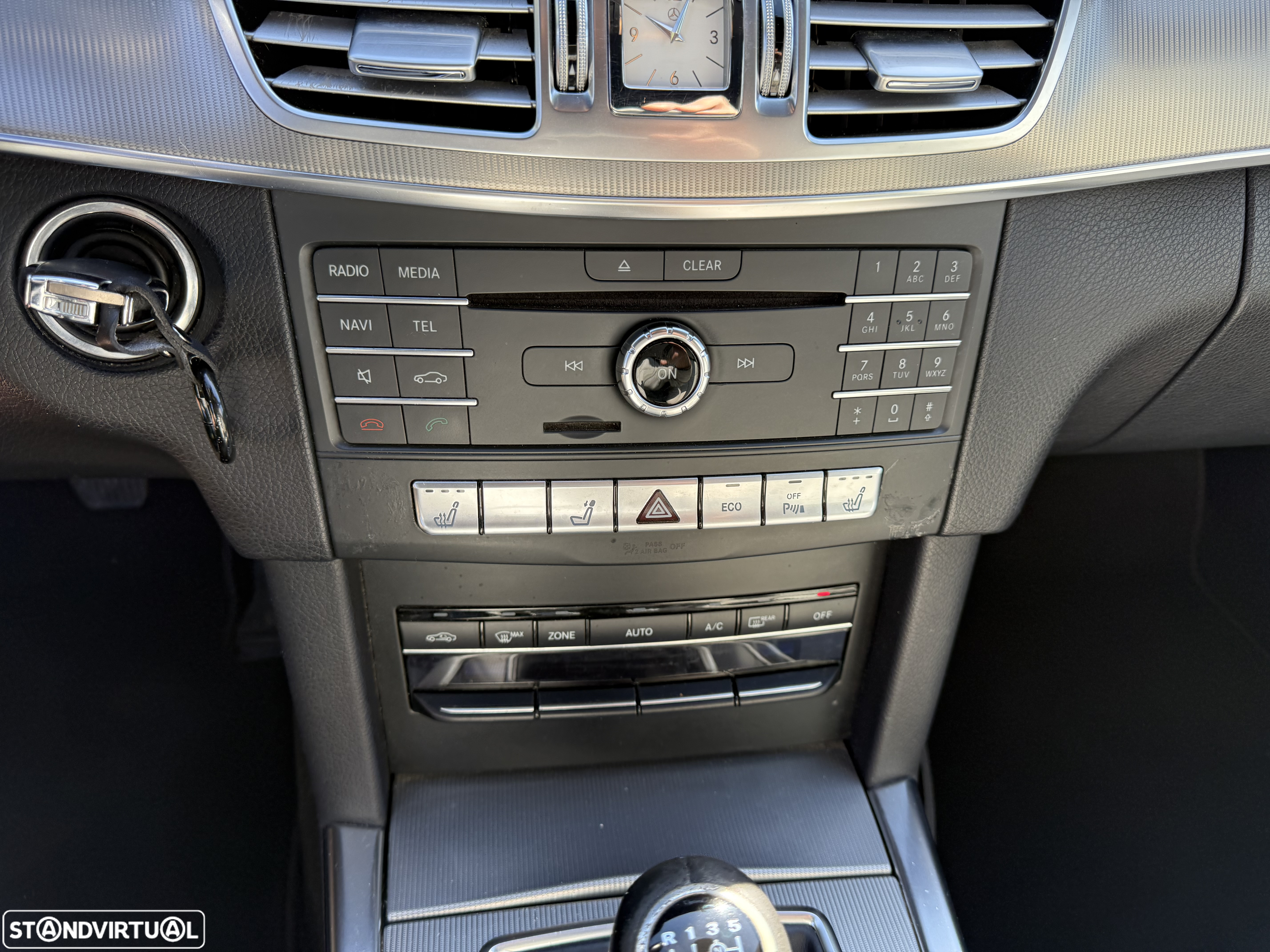 Mercedes-Benz E 220 BlueTEC Avantgarde - 28