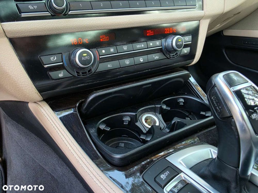 BMW Seria 5 - 36