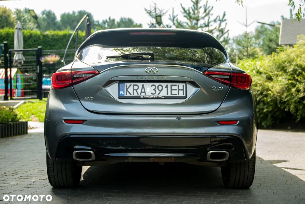 Infiniti Q30 2.2d DCT AWD Premium - 7