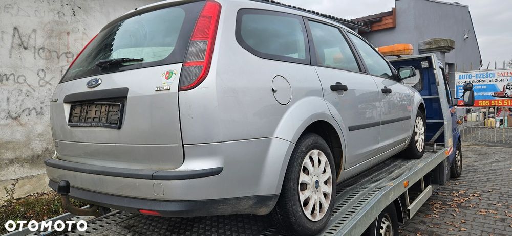Ford Focus Mk2 1,6 TDCI 80kW 109KM 2006r kombi lak. 03 O3 5-bieg manual - 3