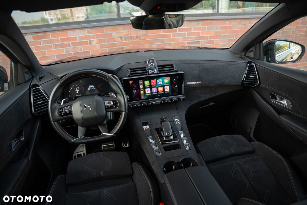 DS Automobiles DS 7 Crossback 1.6 PureTech Performance Line + - 29
