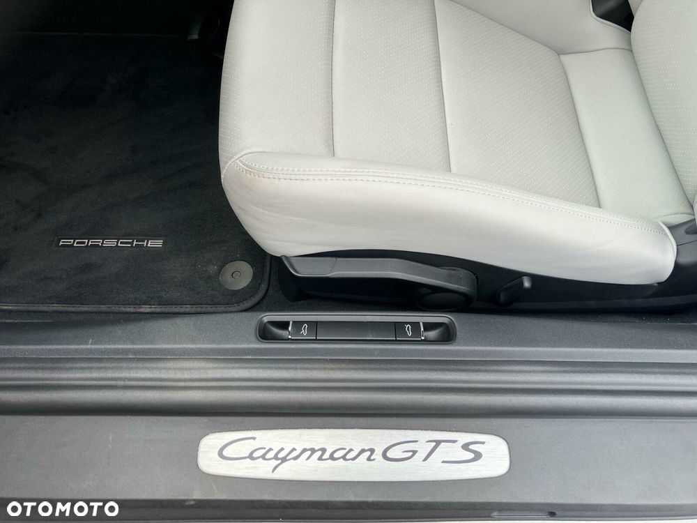 Porsche 718 Cayman GTS 4.0 PDK - 20