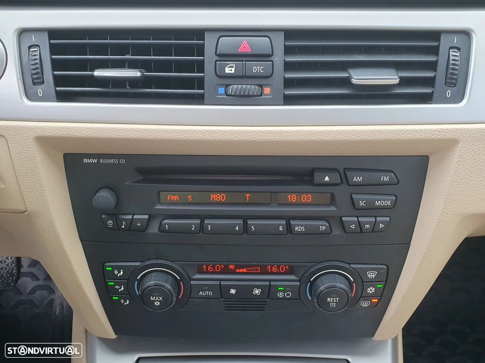 BMW 320 d Exclusive - 13