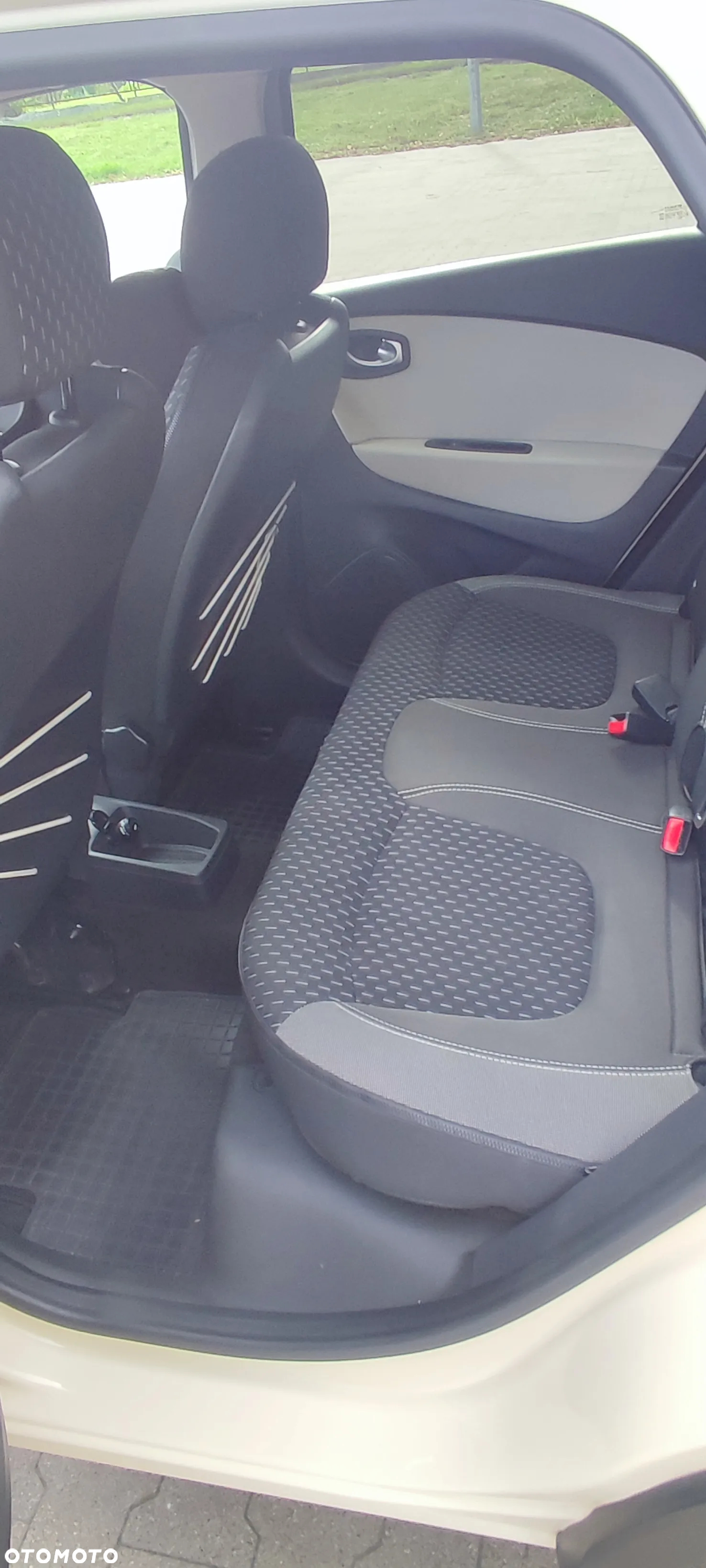 Renault Captur - 8
